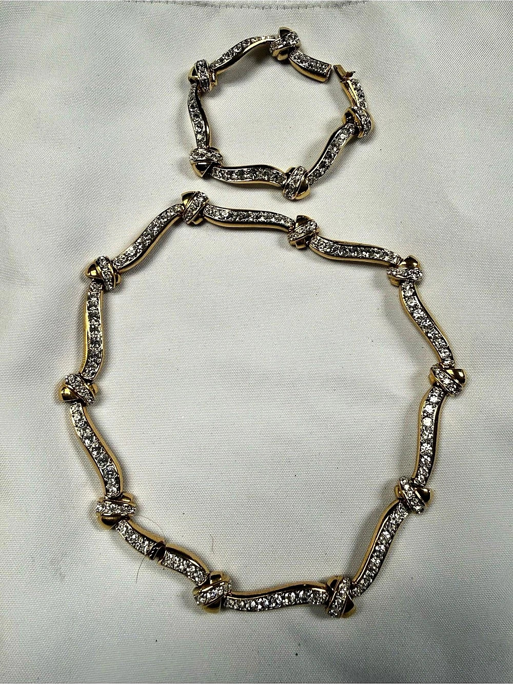 Joan Rivers Gold Statement Necklace and bracelet  set
